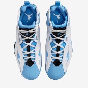 MEN'S JORDAN TRUE FLIGHT BASKETBALL SHOES-NIB size 9